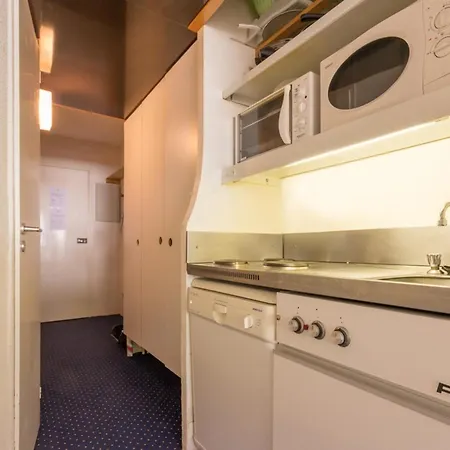 Apartment Aux Pieds Avec Balcon Et Kitchenette, 4 Pers - Fr-1-346-467 Les Arcs (Savoie)